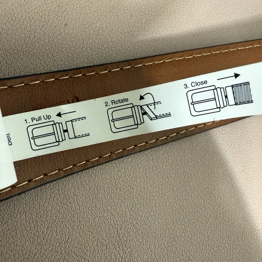 Steve‎ Madden Reversible Black Brown Leather Belt Mens M 34-36 Matte Buckle NWT